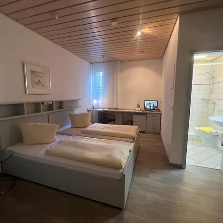 Cronberger Hof 3* Ладенбург