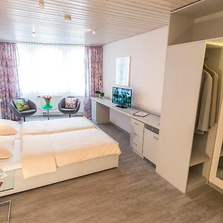 Cronberger Hof Ладенбург