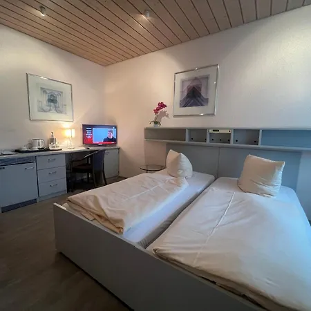 Cronberger Hof 3* Ладенбург